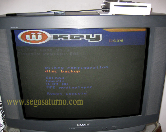 Archivo:Wikigc copiarwii user 2 wiikey base utils.jpg